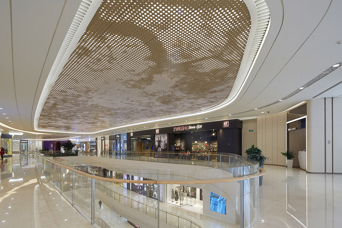 2.5MM PVDF Coating Luxury Gold Metal Ceiling Panels For Shopping Mall Commercial Building